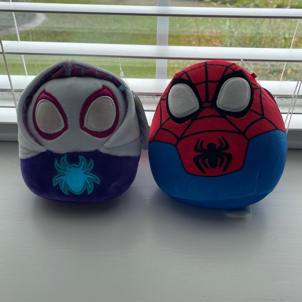 New Marvel Spidey Amazing Friends Spiderman and Ghost Spider 5" Squishmallows